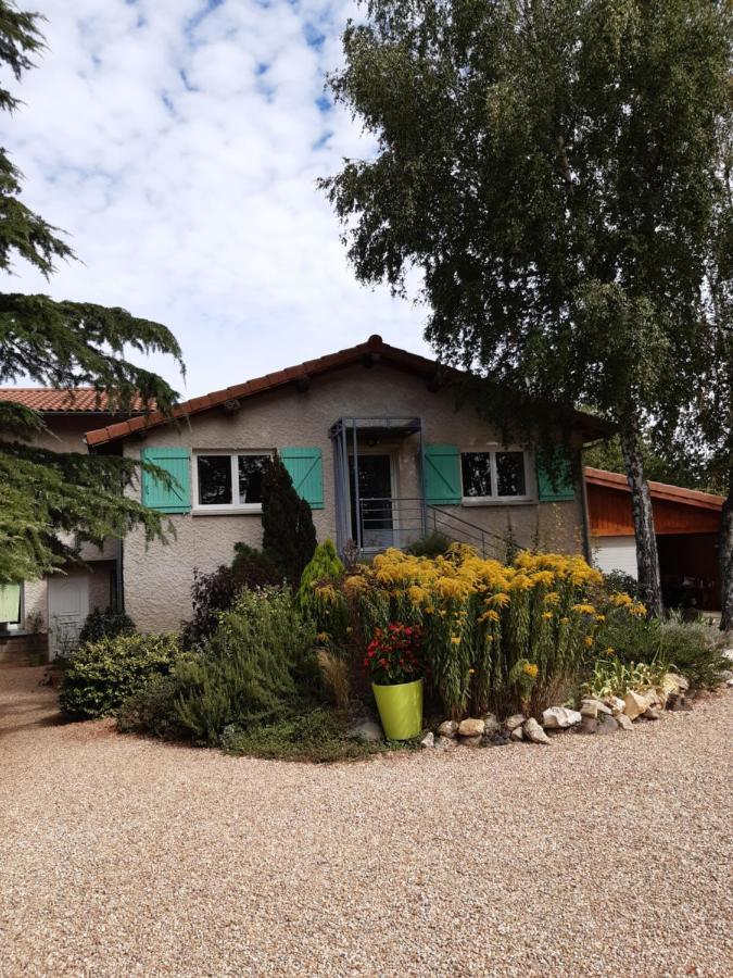 Bed and Breakfast La Ferme De Capucine Culhat Exterior foto